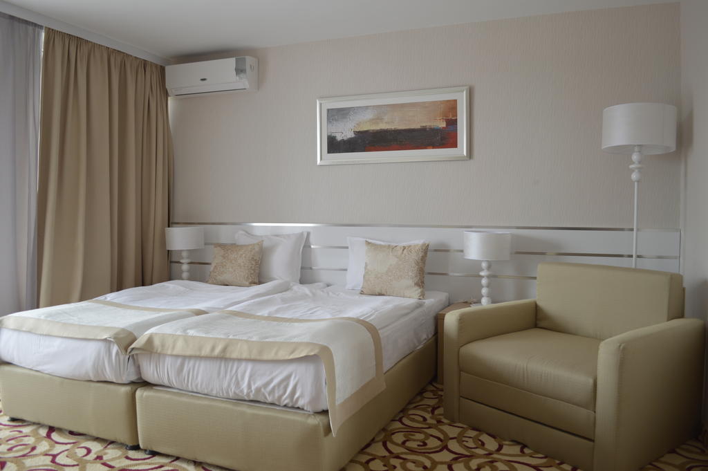 Platinum Hotel & Casino Солнечный берег Номер фото